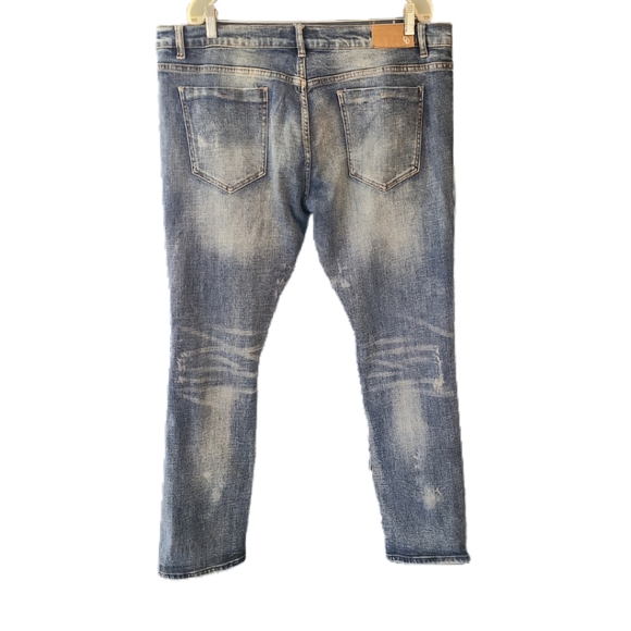 CRYSP DENIM DESTRUCTION DISTRESSED MOTO JEANS - Picture 3 of 4